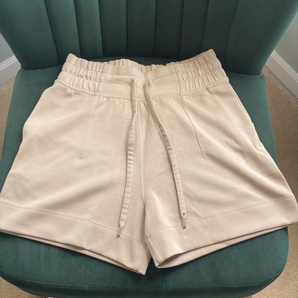 lululemon athletica Pants - Lululemon Soft Ambitions Softstreme shorts - Trench
